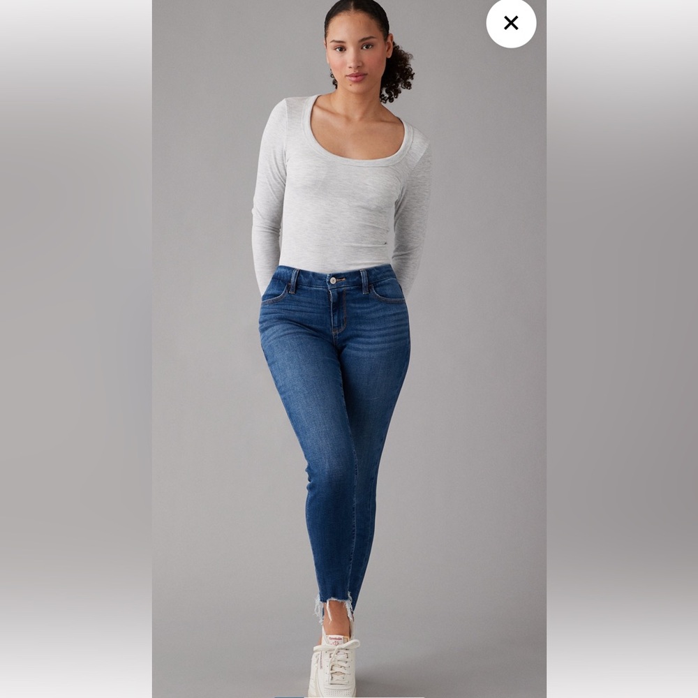 AE Hi Rise Jegging Ankle Jean — Size 8